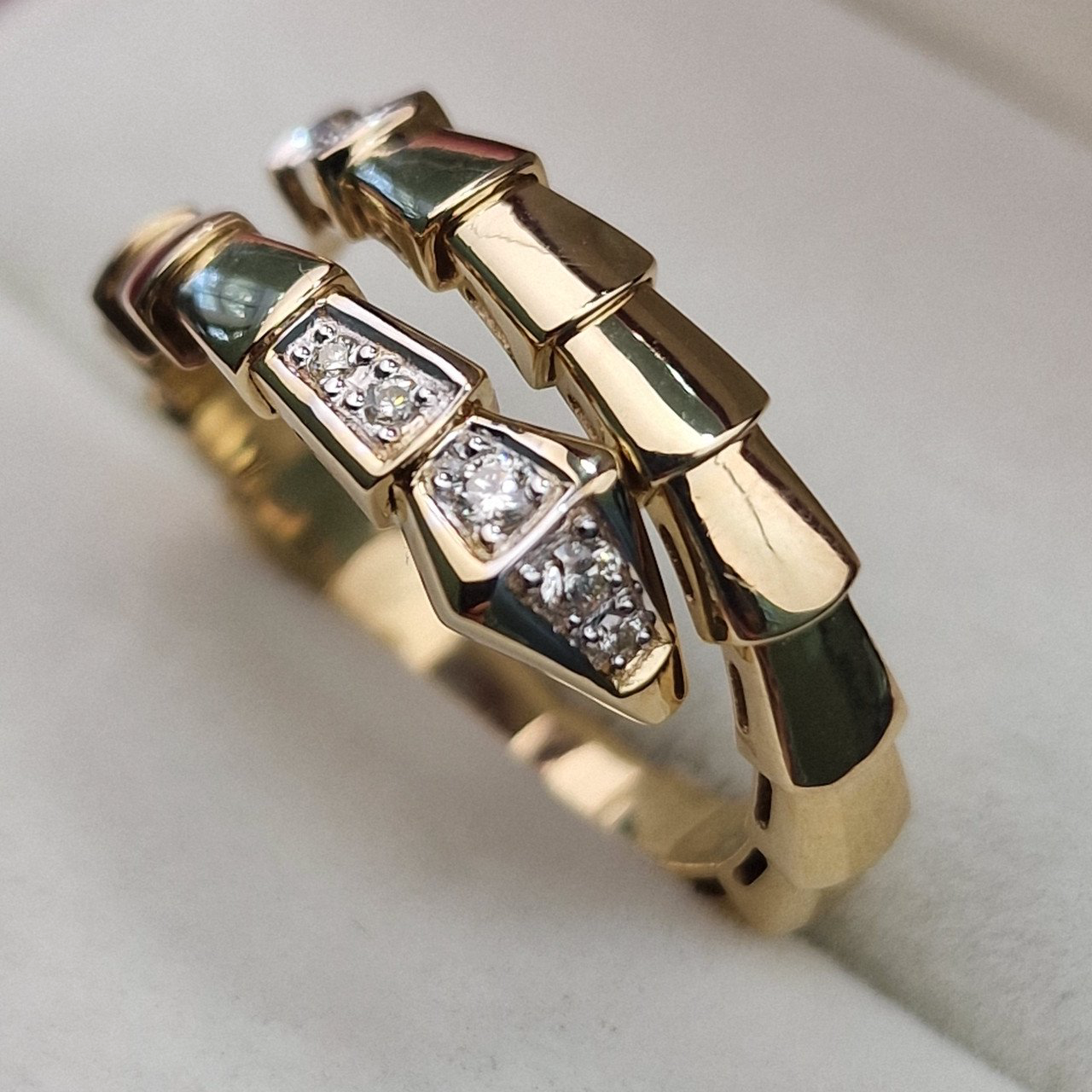 Кольцо Deimantas 105079963 18,5р 6,14гр 0,223ct. купить,NaN