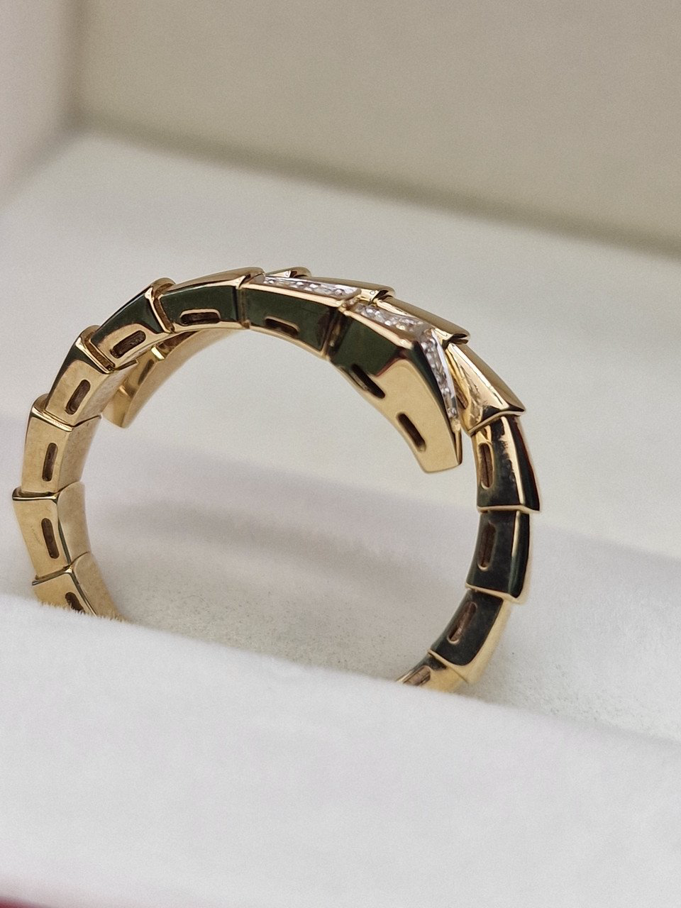 Кольцо Deimantas 105079963 18,5р 6,14гр 0,223ct. купить,NaN