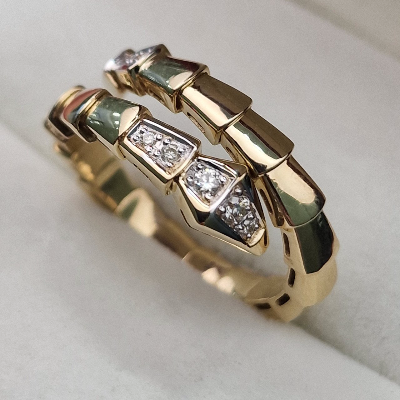 Кольцо Deimantas 105079963 18,5р 6,14гр 0,223ct. купить,NaN