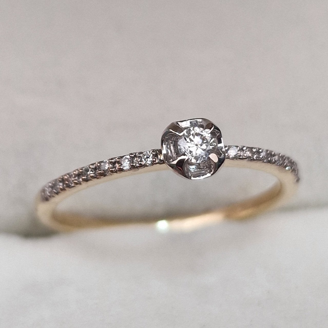 Кольцо Deimantas 105081221 16,5р 1,22гр 0,115ct. купить,NaN