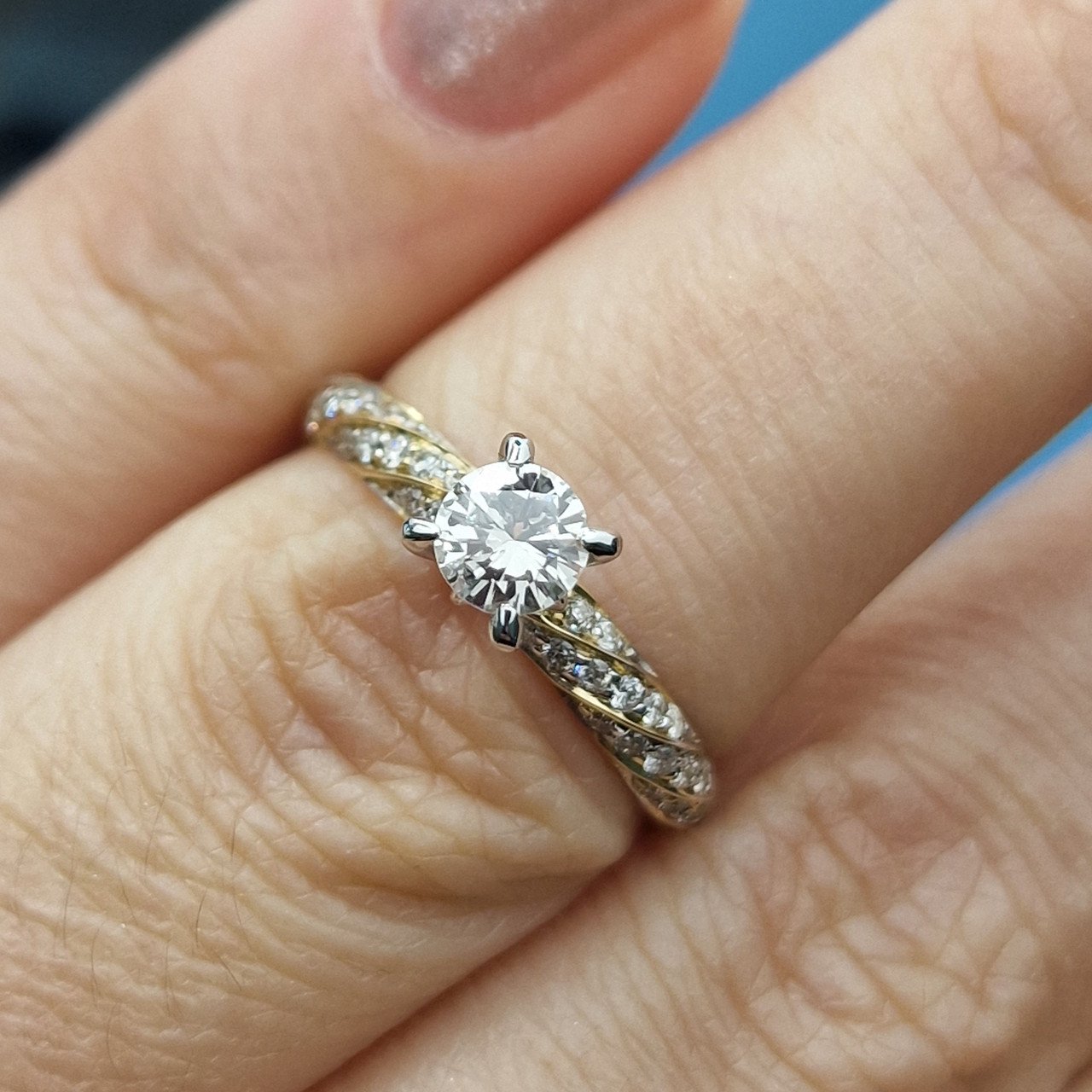 Кольцо Deimantas 103593282 16,5р 2,81гр 0,75ct. купить,NaN