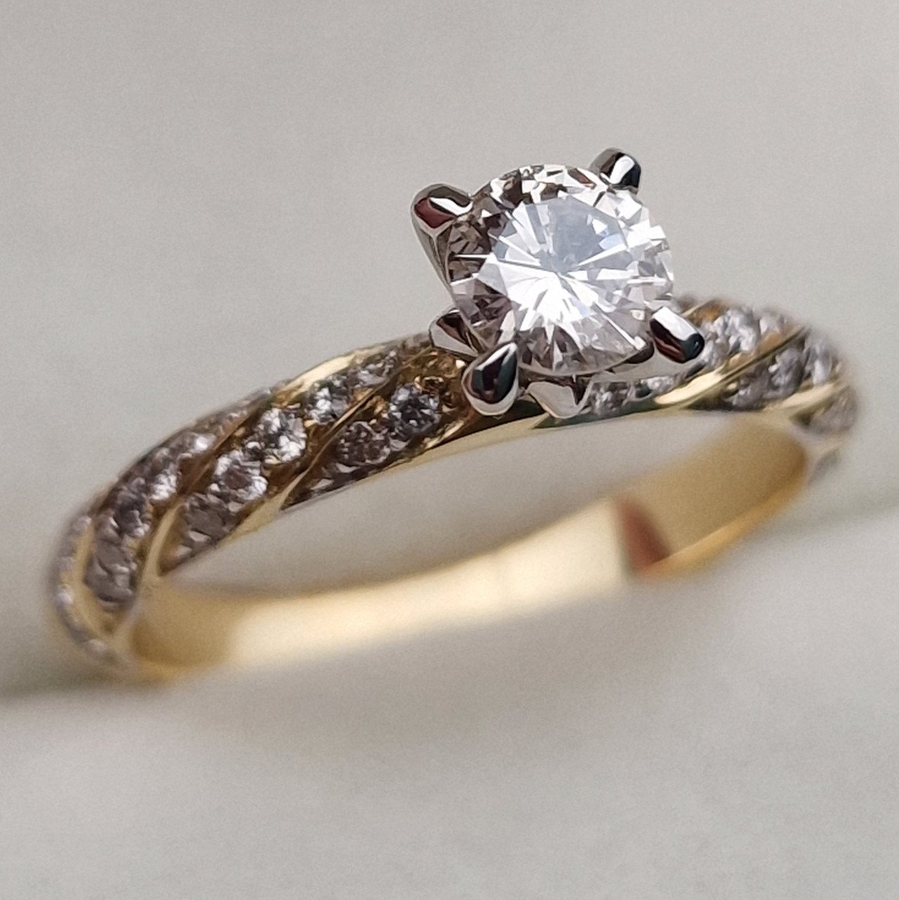 Кольцо Deimantas 103593282 16,5р 2,81гр 0,75ct. купить,NaN
