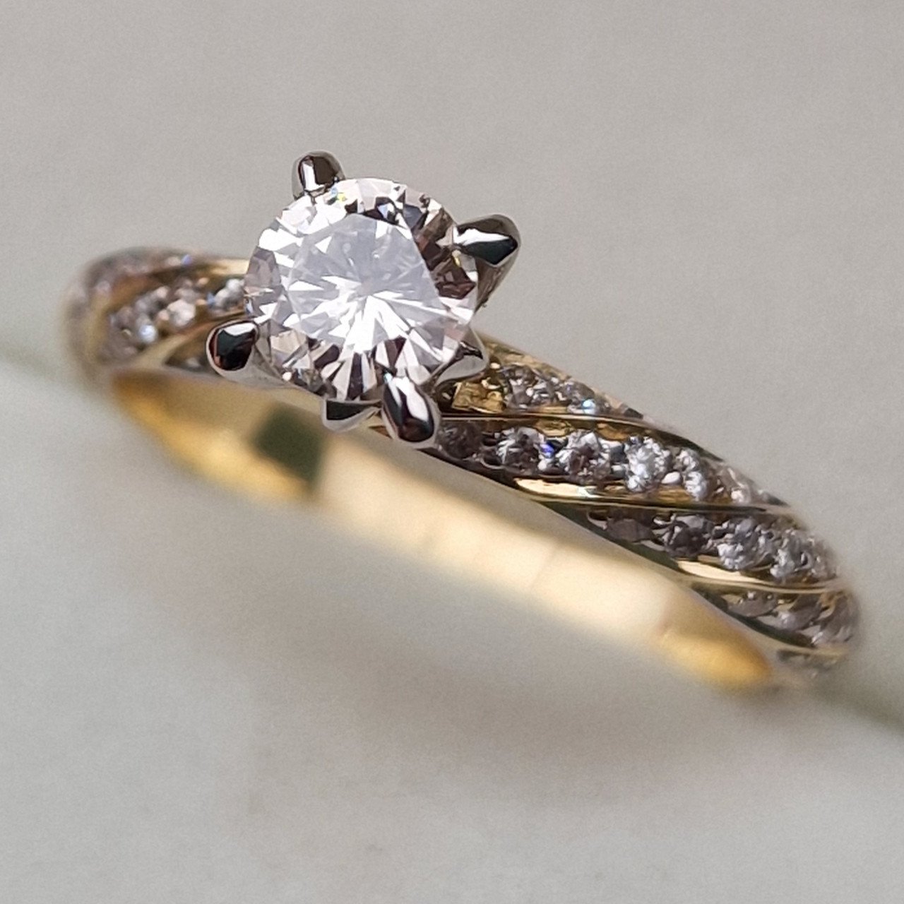Кольцо Deimantas 103593282 16,5р 2,81гр 0,75ct. купить,NaN