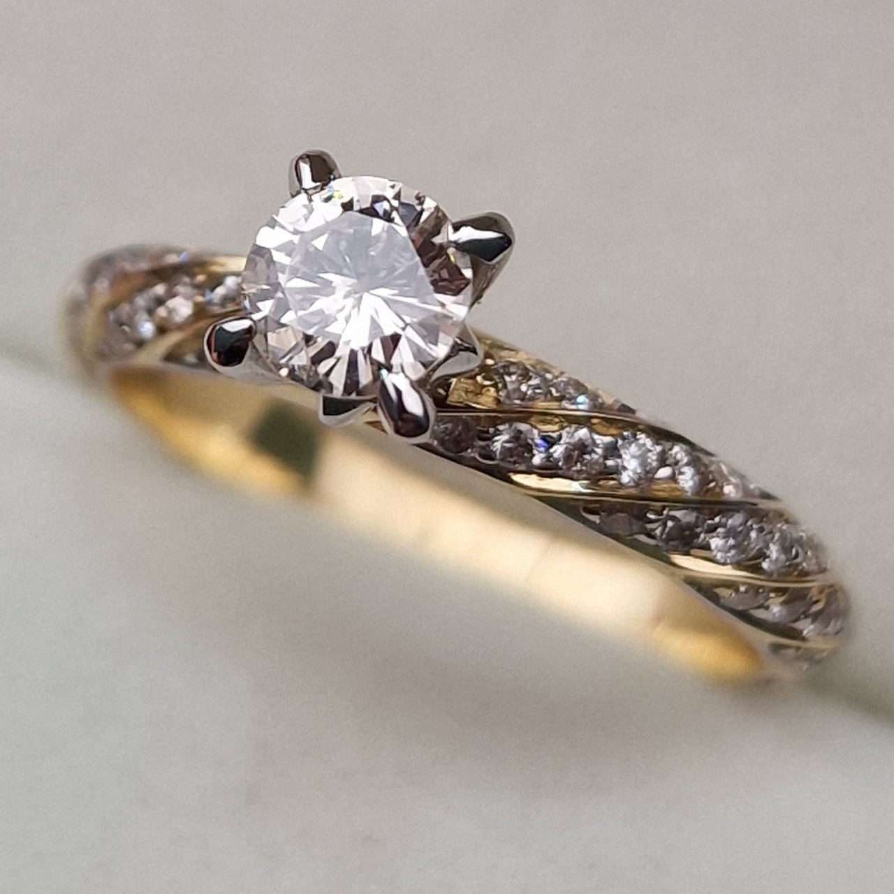 Кольцо Deimantas 103593282 16,5р 2,81гр 0,75ct. купить,NaN