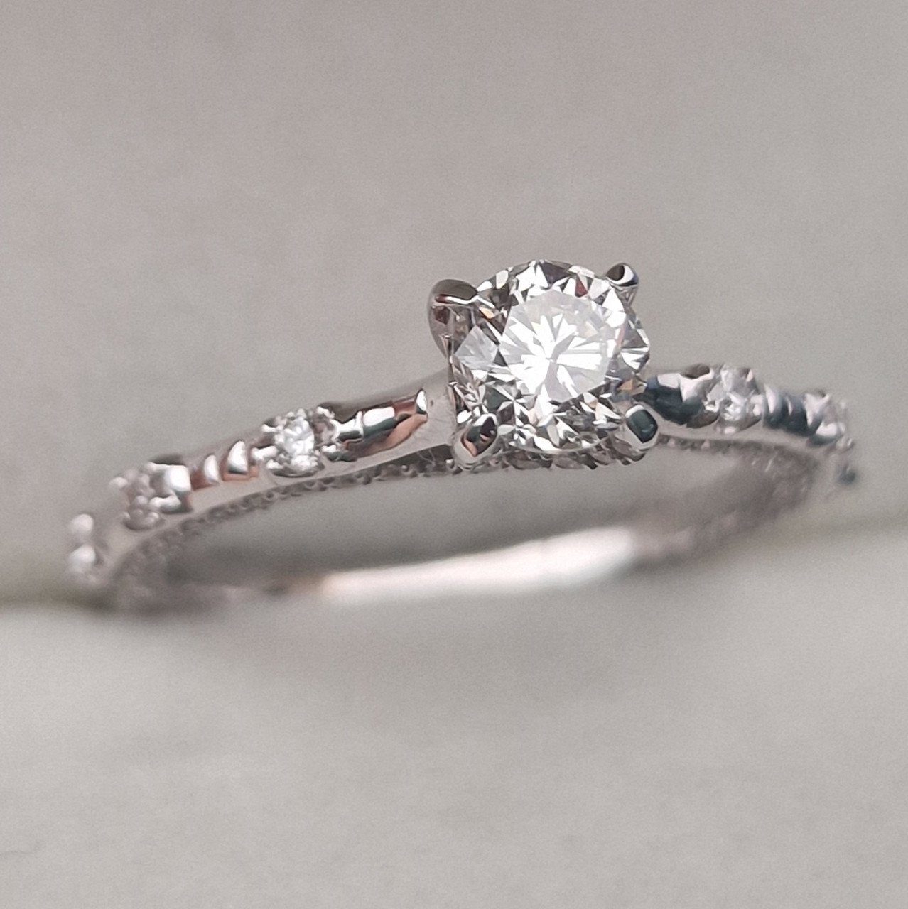 Кольцо Deimantas 104833835 17р 2,99гр 1,54ct. купить,NaN