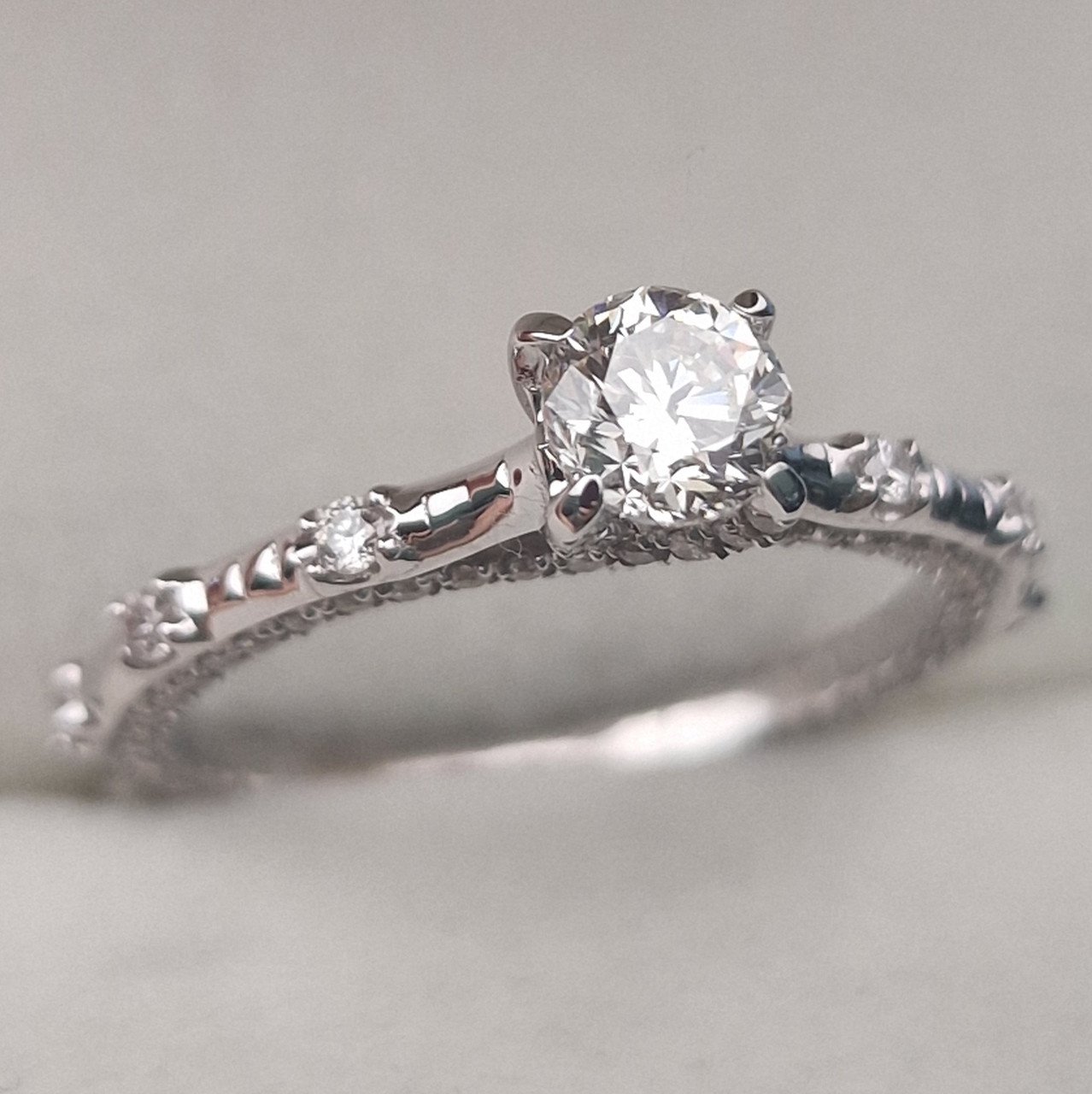 Кольцо Deimantas 104833835 17р 2,99гр 1,54ct. купить,NaN