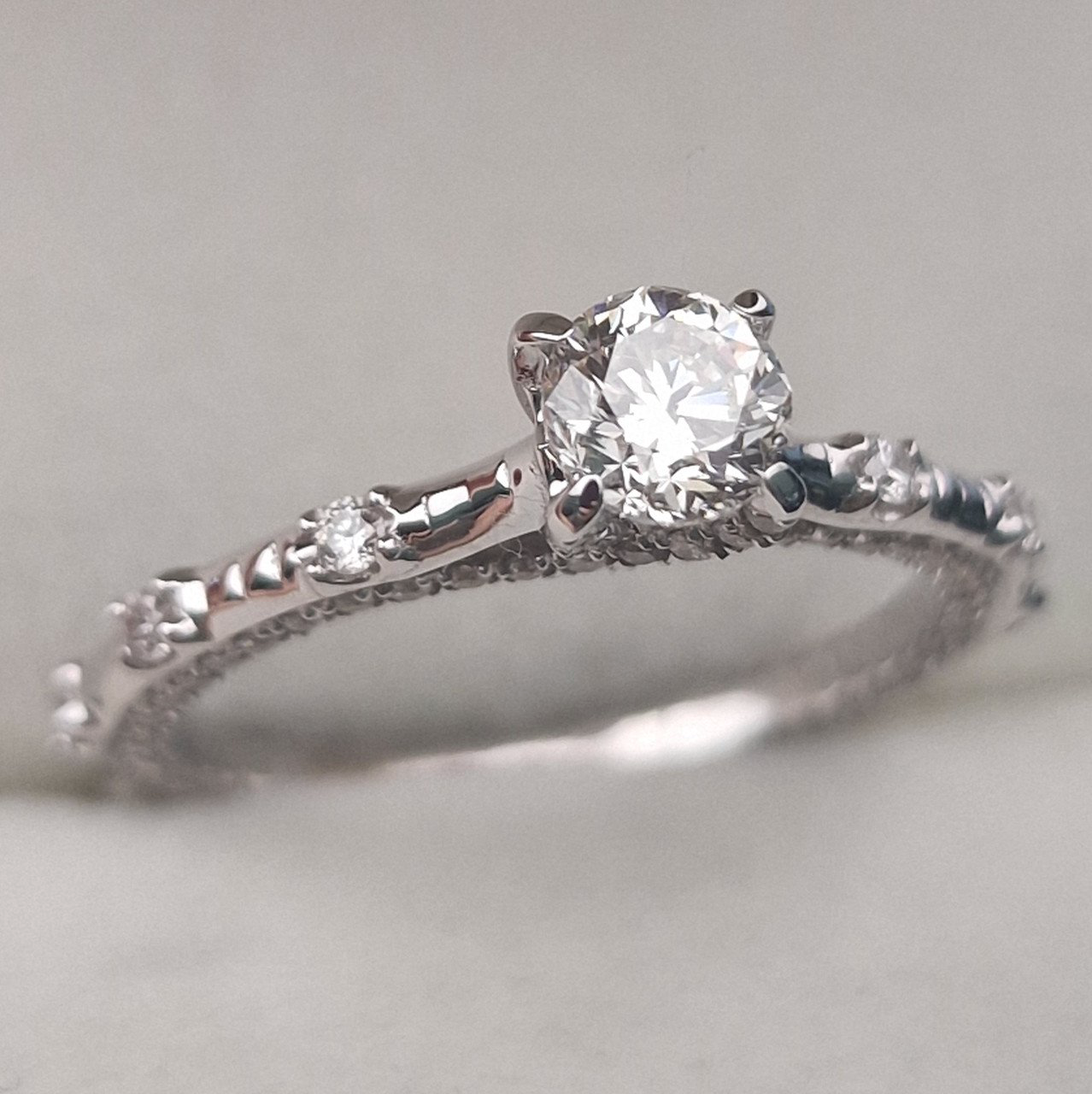 Кольцо Deimantas 104833835 17р 2,99гр 1,54ct. купить,NaN