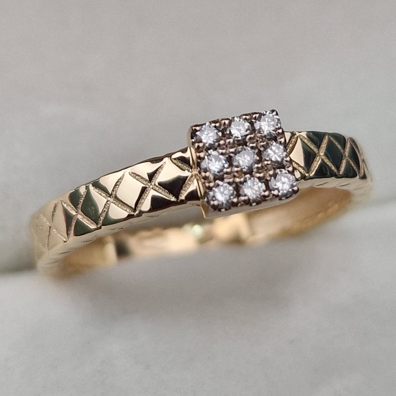 Кольцо Deimantas 105082620 18р 3,02гр 0,134ct. купить,NaN