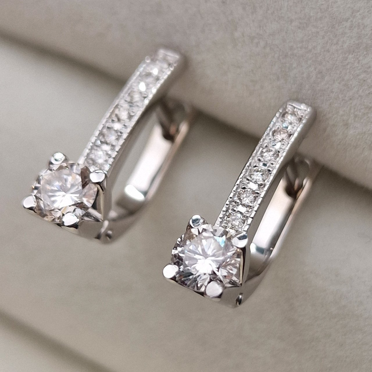 Серьги Deimantas 103610463 3,2гр 0,76ct. купить,NaN