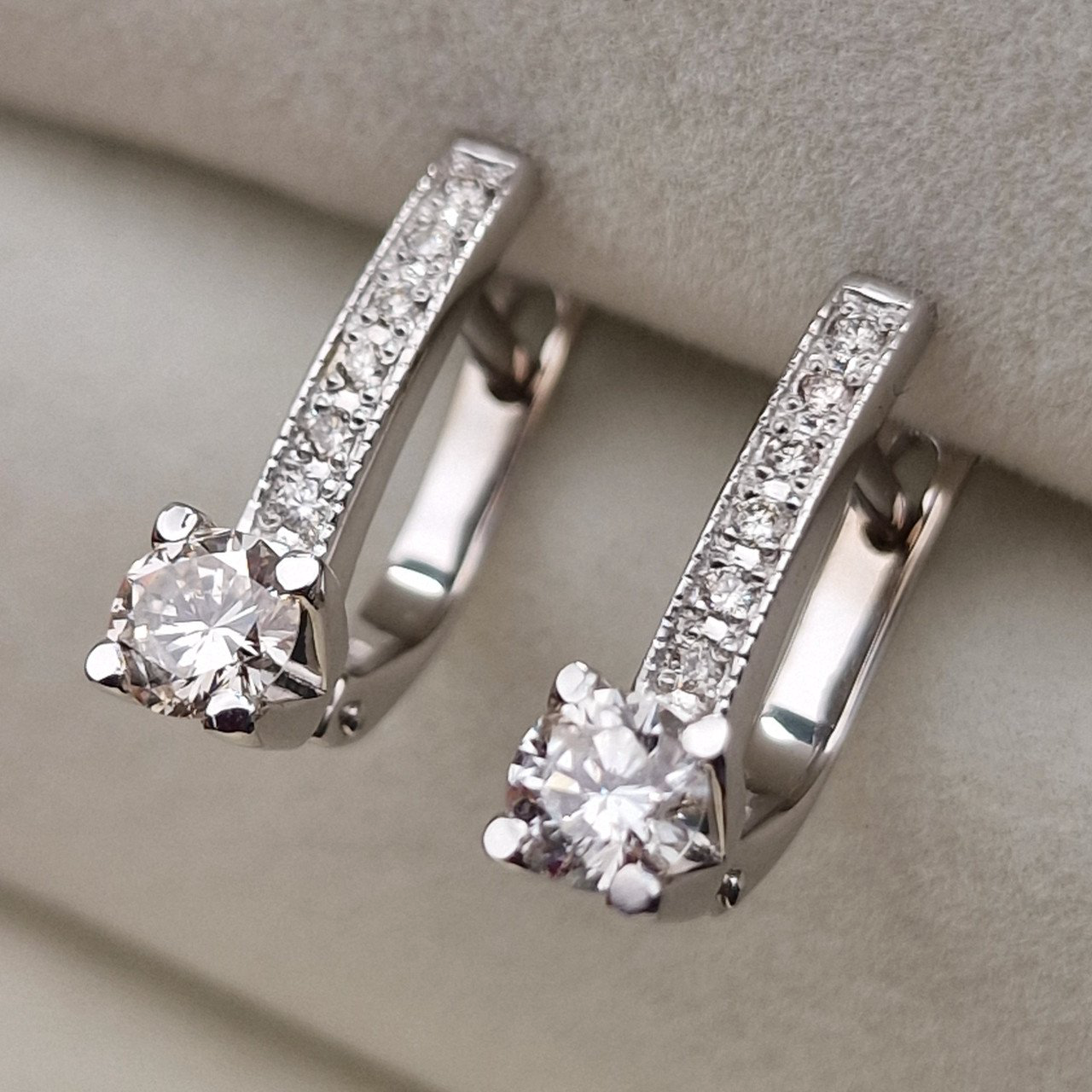 Серьги Deimantas 103610463 3,2гр 0,76ct. купить,NaN