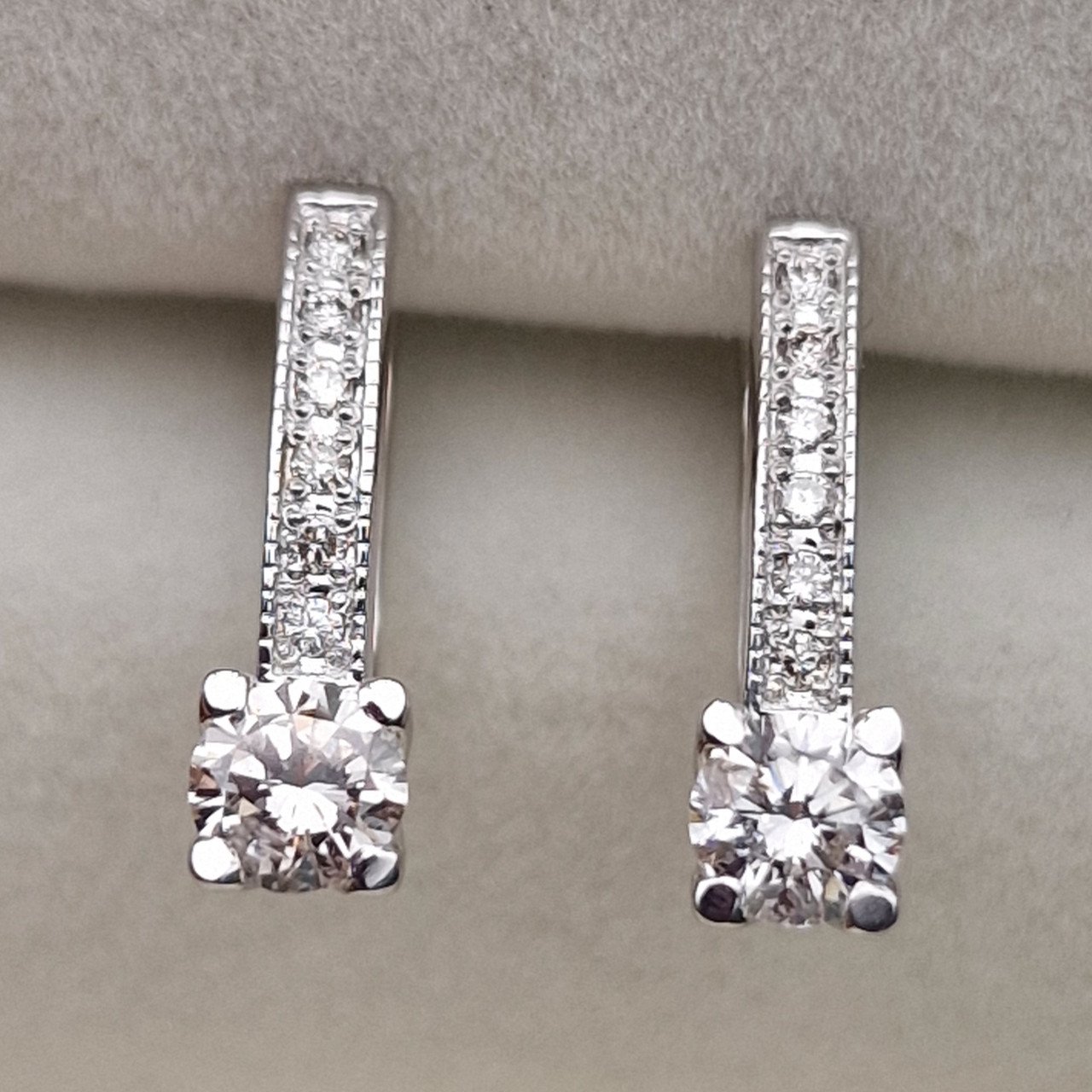 Серьги Deimantas 103610463 3,2гр 0,76ct. купить,NaN