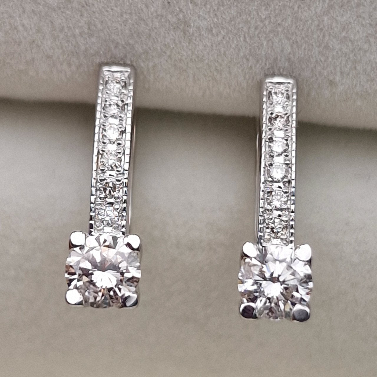 Серьги Deimantas 103610463 3,2гр 0,76ct. купить,NaN