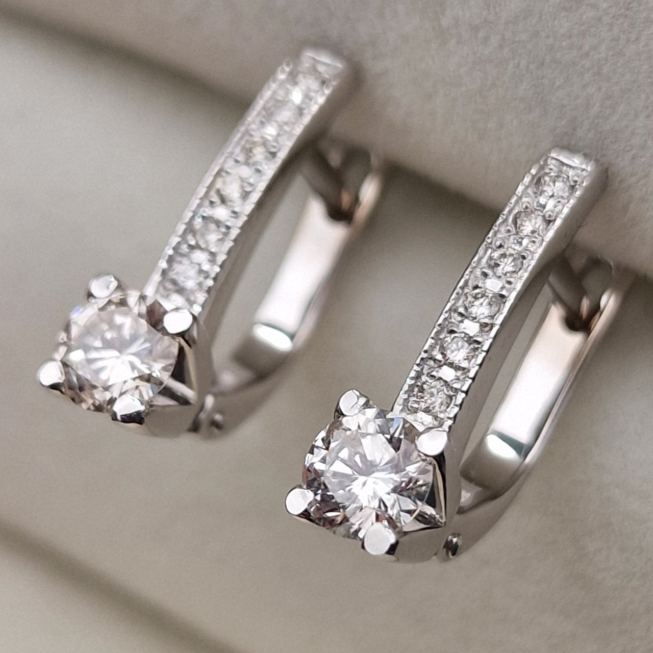 Серьги Deimantas 103610463 3,2гр 0,76ct. купить,NaN