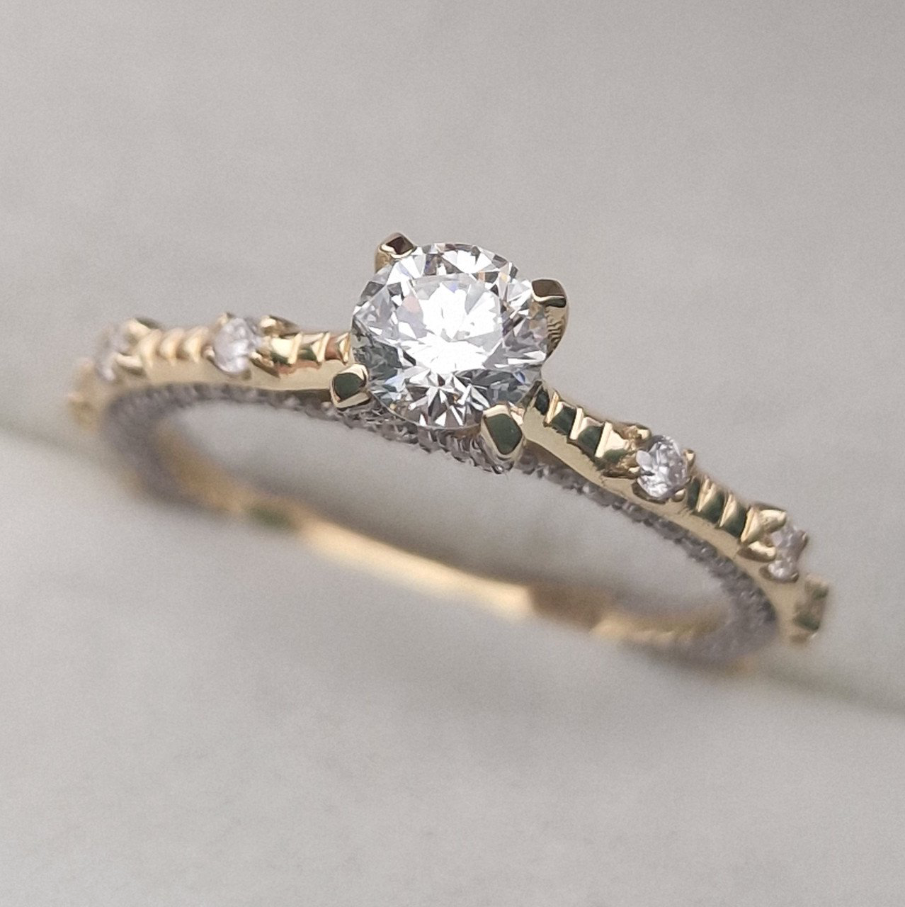 Кольцо Deimantas 104840573 17р 2,8гр 0,93ct. купить,NaN