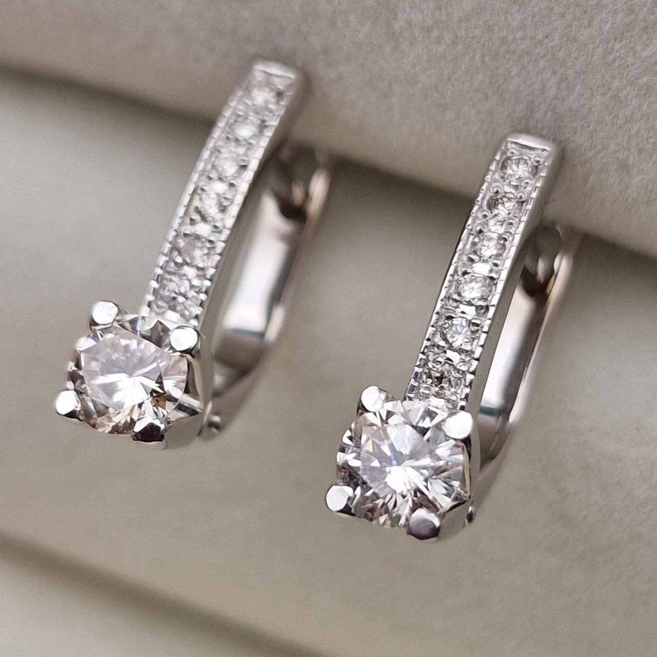 Серьги Deimantas 103610463 3,2гр 0,76ct. купить,NaN