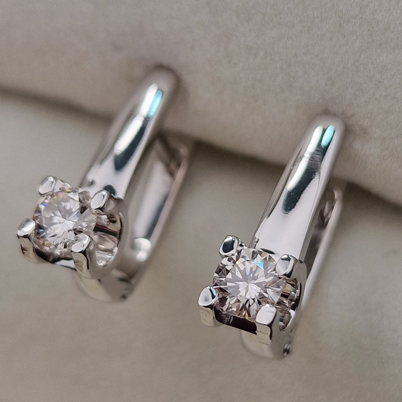 Серьги Deimantas 103610493 3,39гр 0,48ct. купить,NaN