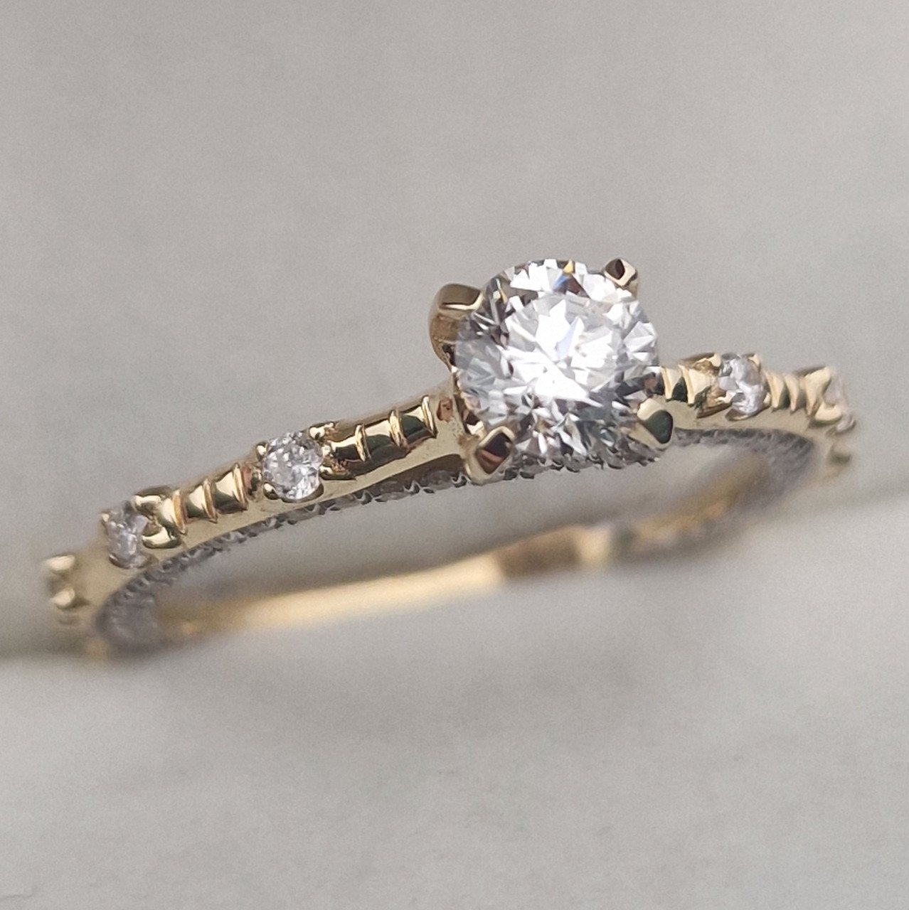 Кольцо Deimantas 104840573 17р 2,8гр 0,93ct. купить,NaN