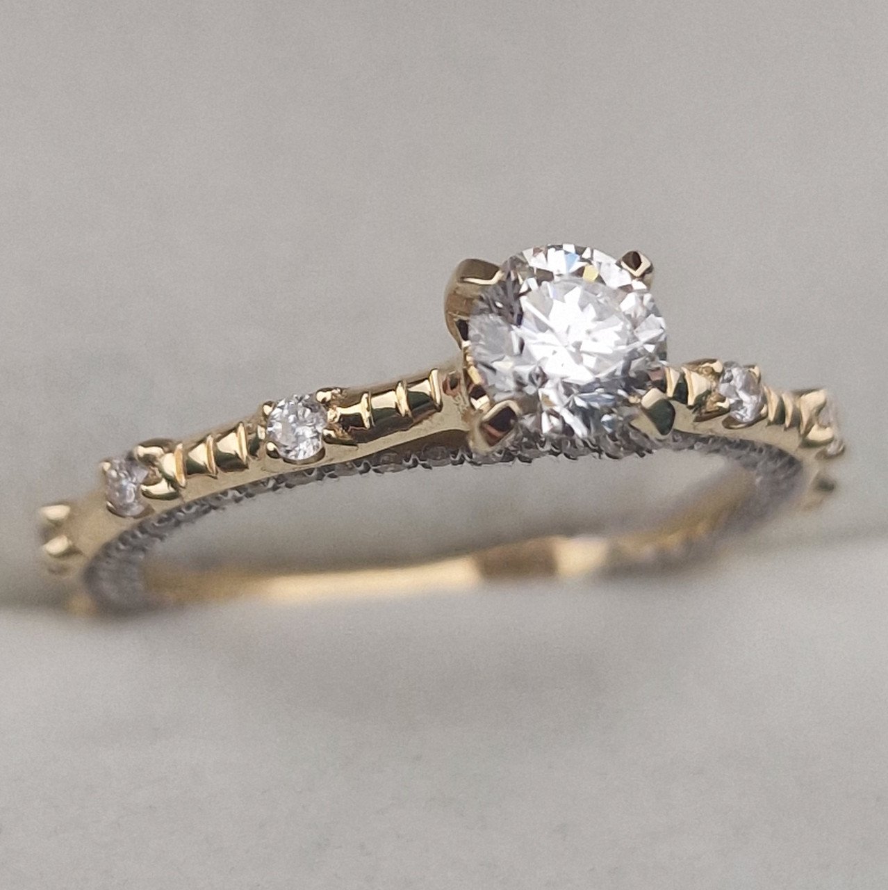 Кольцо Deimantas 104840573 17р 2,8гр 0,93ct. купить,NaN