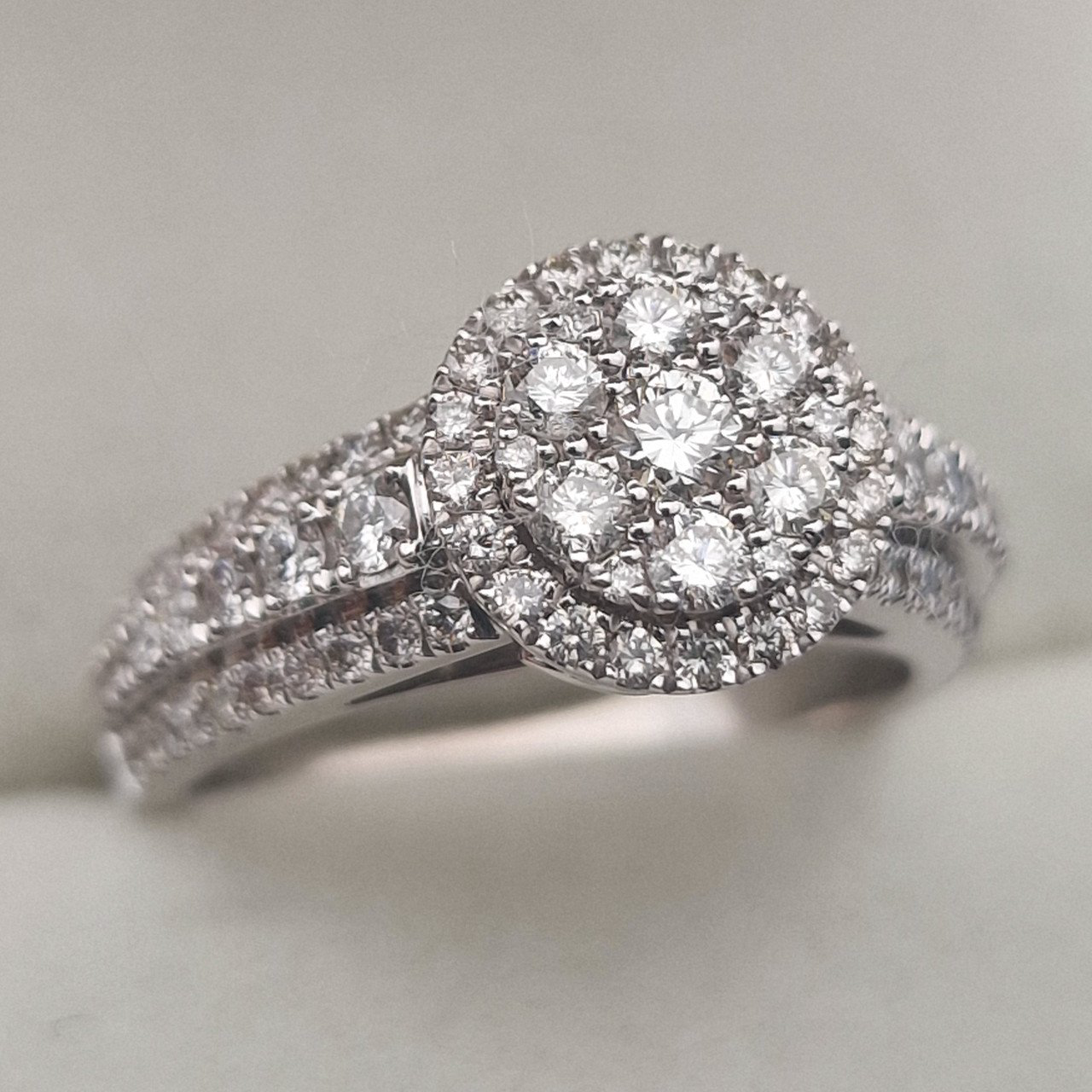 Кольцо Deimantas 104840679 18р 7,92гр 1,15ct. купить,NaN