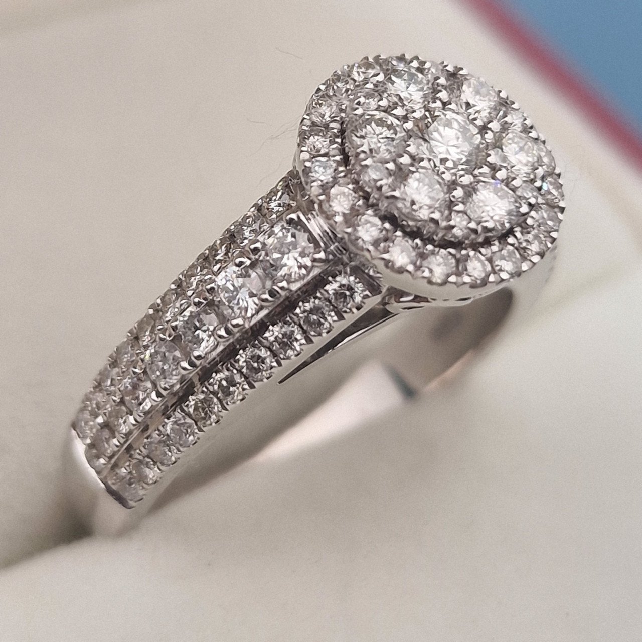 Кольцо Deimantas 104840679 18р 7,92гр 1,15ct. купить,NaN