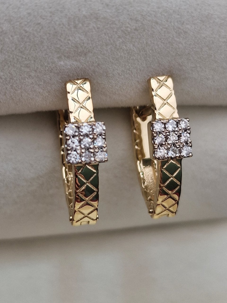 Серьги Deimantas 105082637 4,45гр 0,268ct. купить,NaN