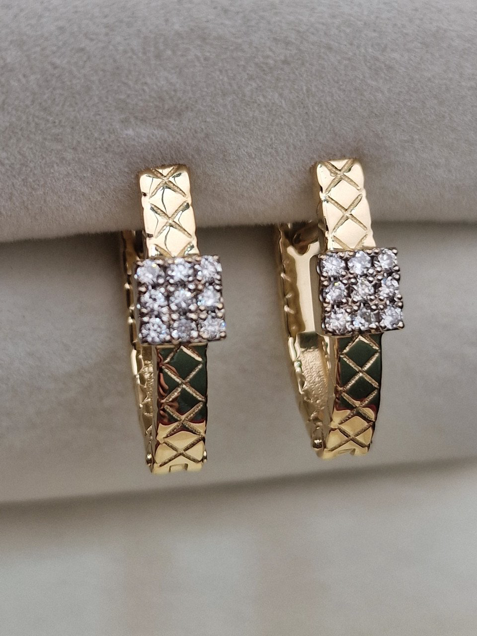 Серьги Deimantas 105082637 4,45гр 0,268ct. купить,NaN