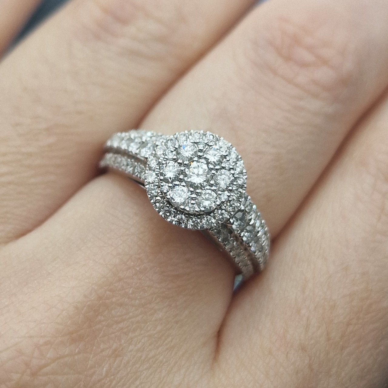 Кольцо Deimantas 104840679 18р 7,92гр 1,15ct. купить,NaN