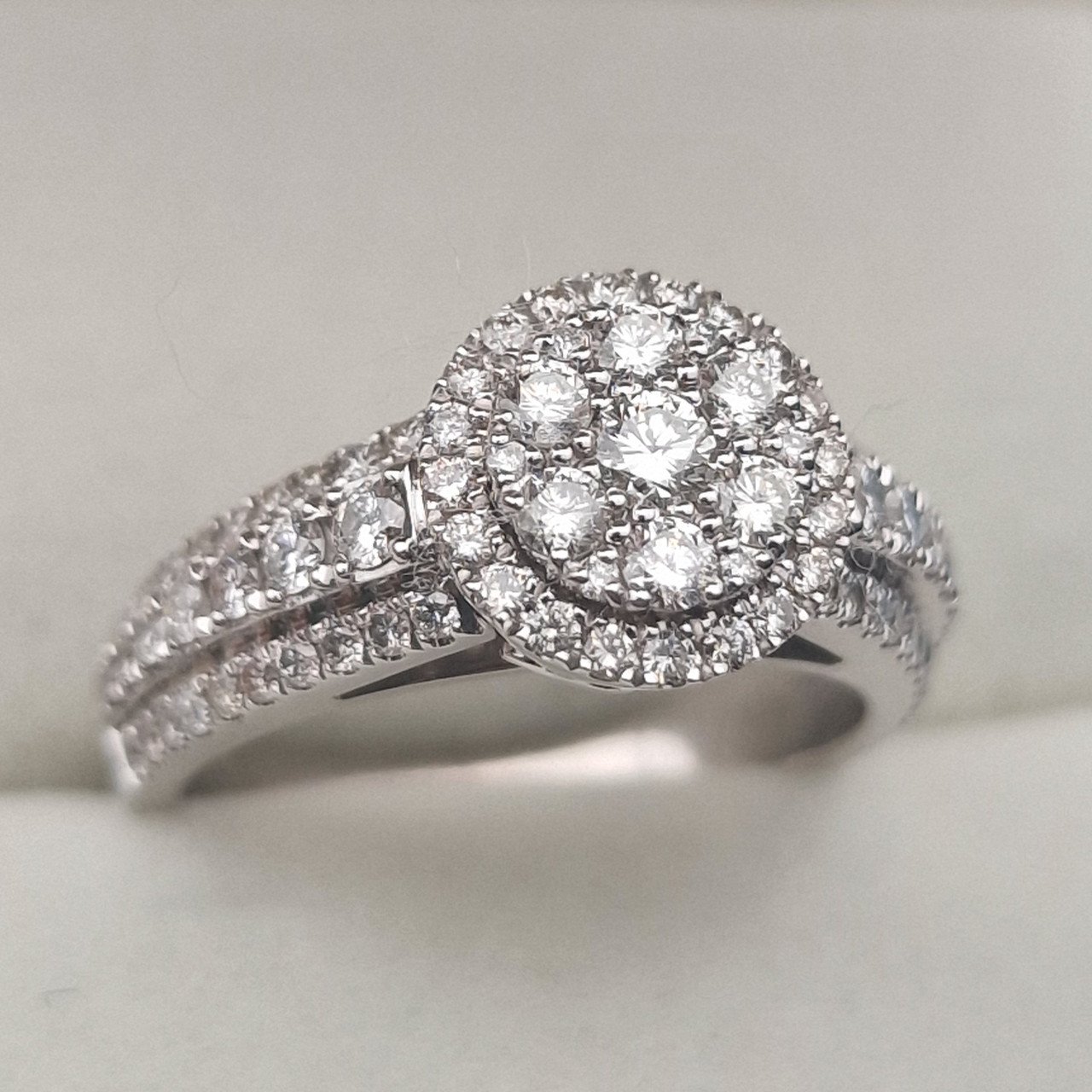 Кольцо Deimantas 104840679 18р 7,92гр 1,15ct. купить,NaN