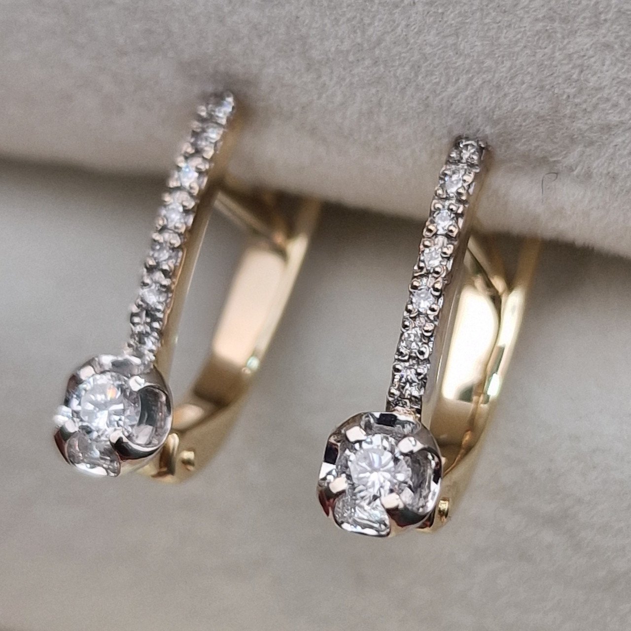 Серьги Deimantas 105082662 2,21гр 0,176ct. купить,NaN