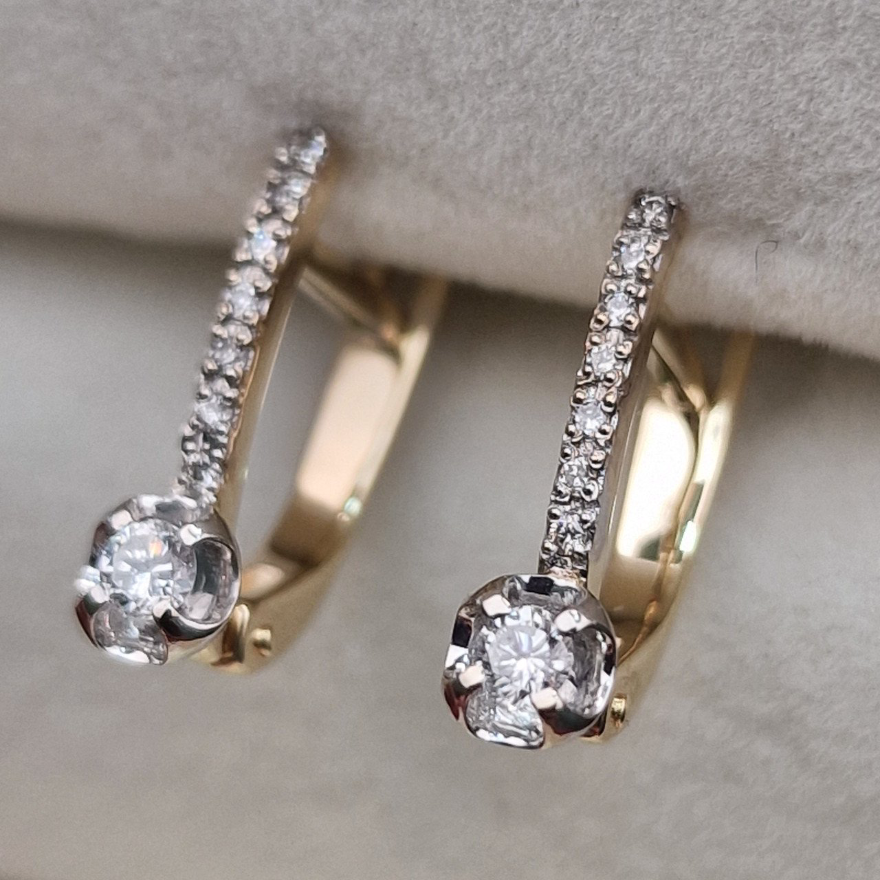 Серьги Deimantas 105082662 2,21гр 0,176ct. купить,NaN
