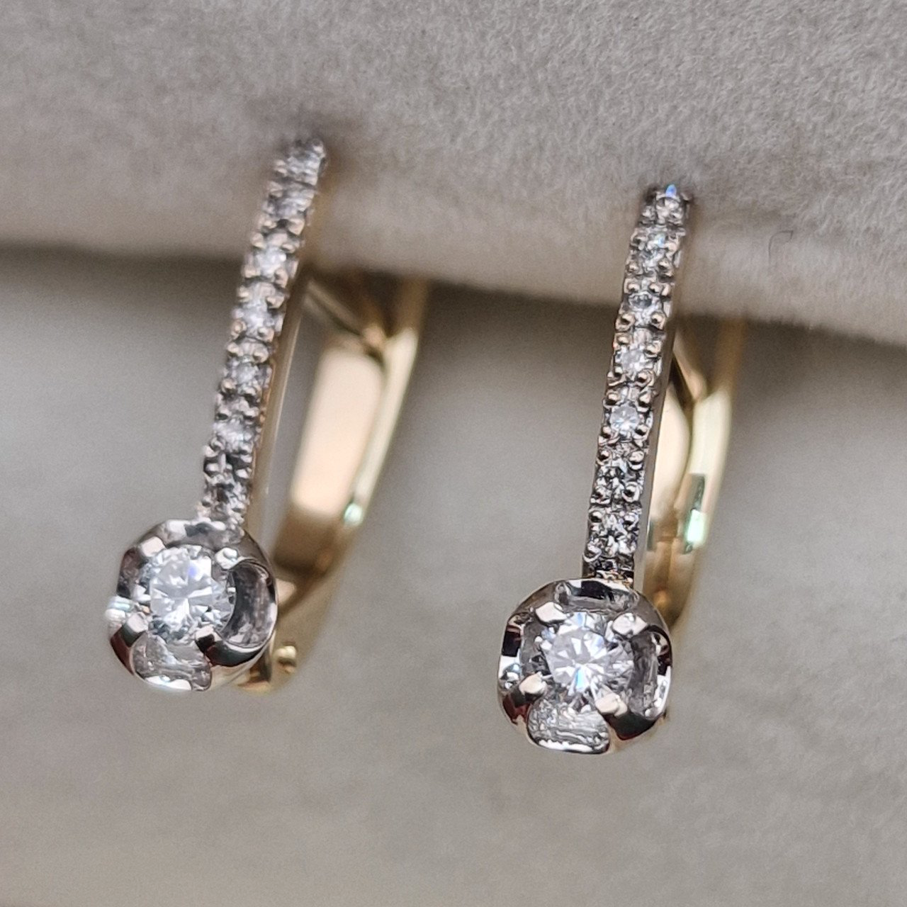 Серьги Deimantas 105082662 2,21гр 0,176ct. купить,NaN