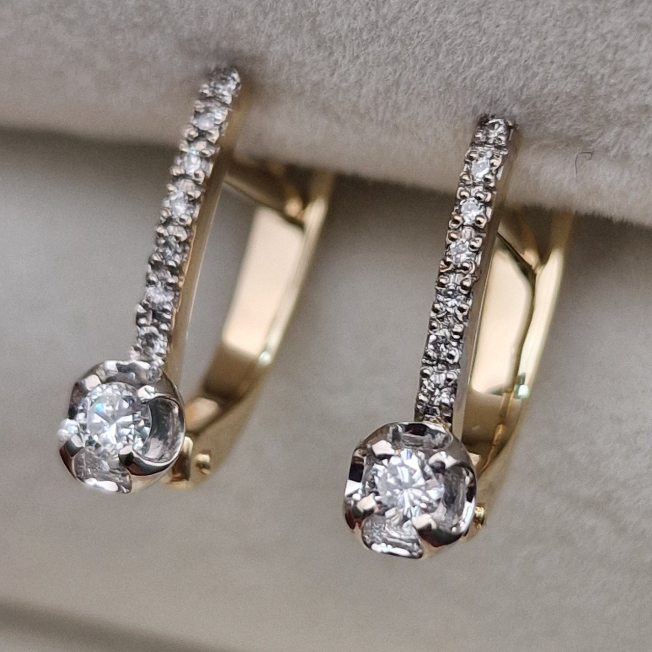Серьги Deimantas 105082662 2,21гр 0,176ct. купить,NaN