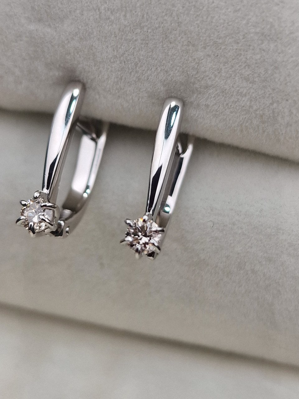 Серьги Deimantas 105082668 2,52гр 0,28ct. купить,NaN