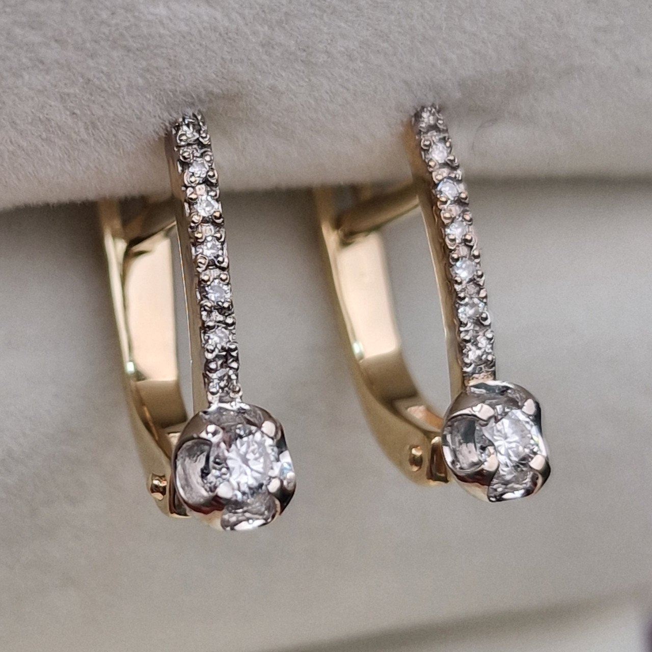 Серьги Deimantas 105082662 2,21гр 0,176ct. купить,NaN
