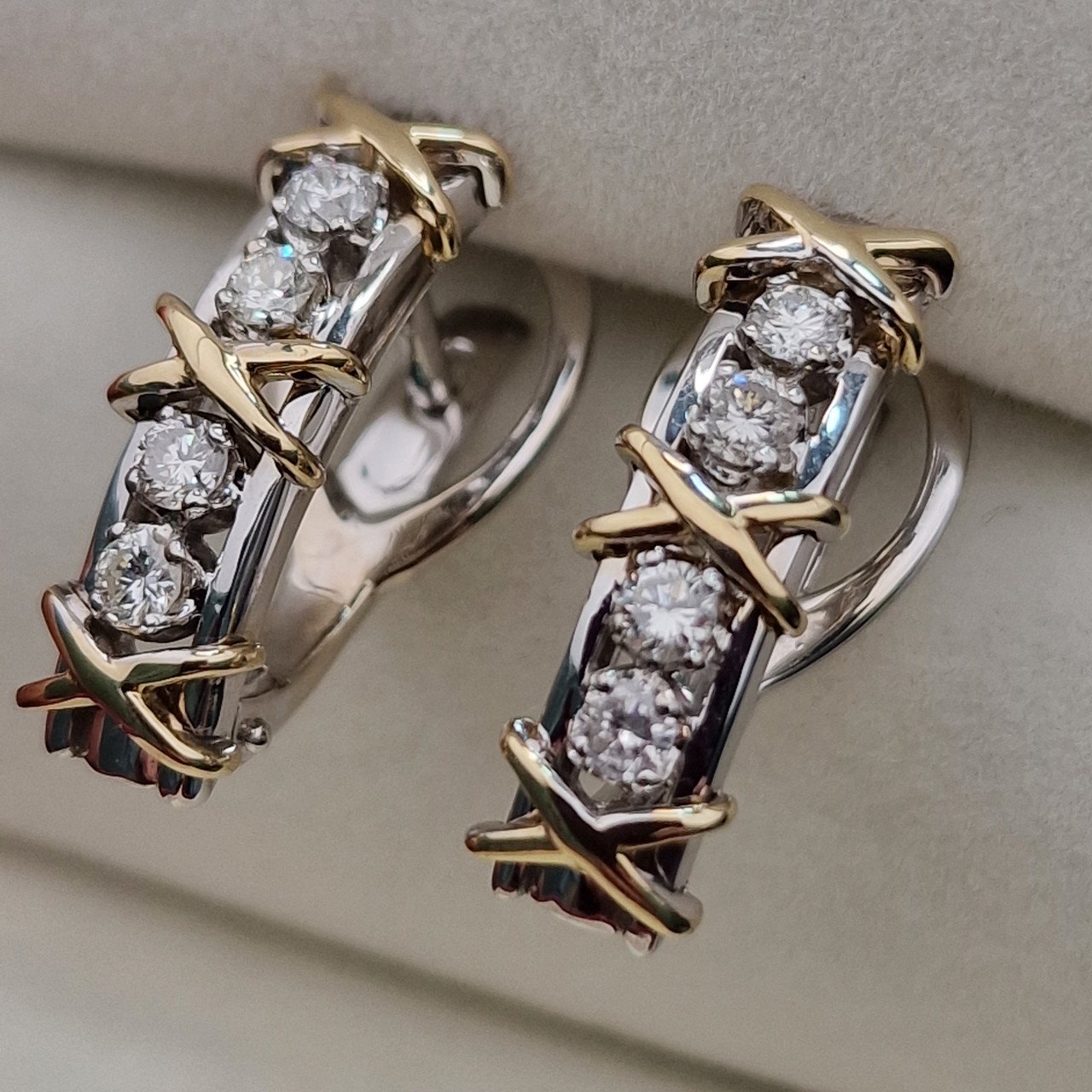 Серьги Deimantas 103670811 6,85гр 0,50ct. купить,NaN