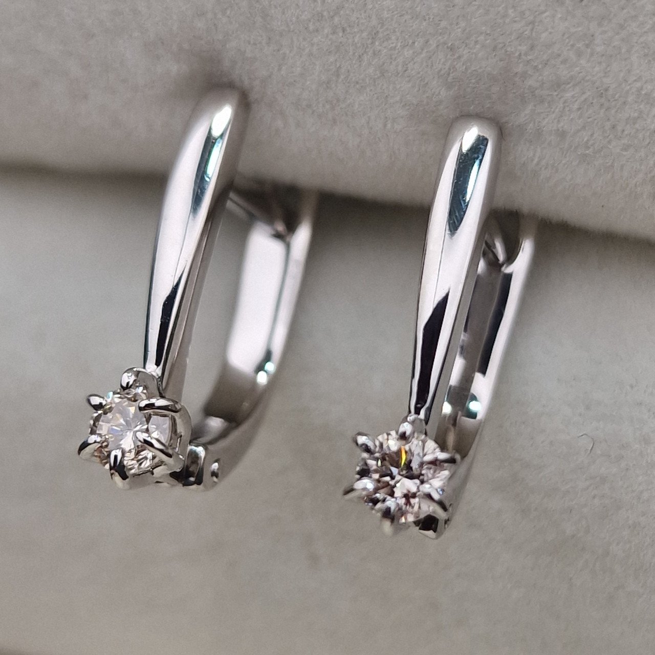 Серьги Deimantas 105082668 2,52гр 0,28ct. купить,NaN