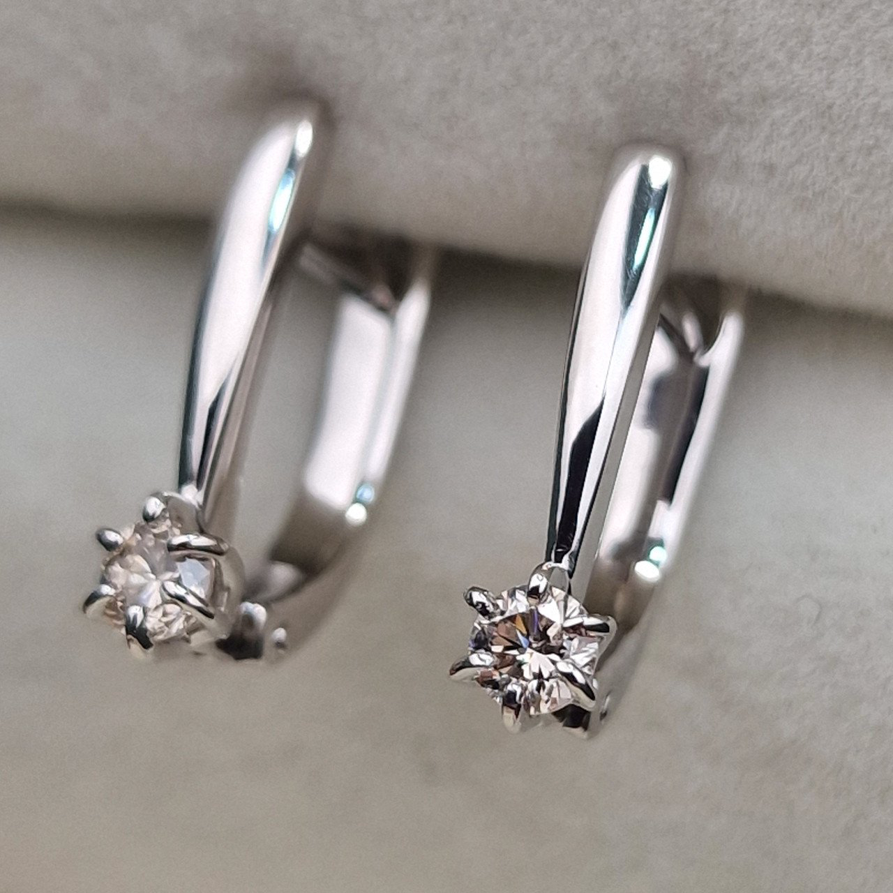 Серьги Deimantas 105082668 2,52гр 0,28ct. купить,NaN