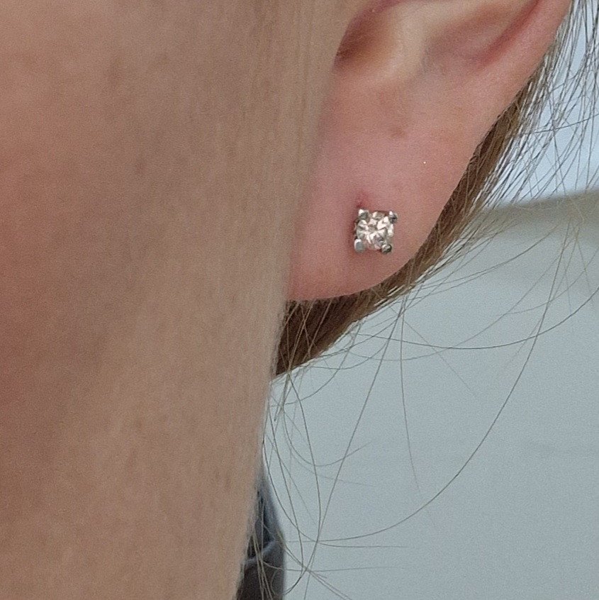 Серьги Deimantas 103670793 1,34гр 0,26ct. купить,NaN