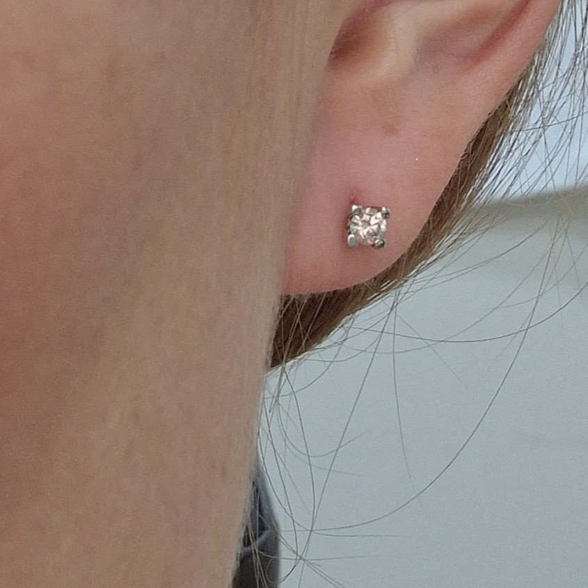 Серьги Deimantas 103670793 1,34гр 0,26ct. купить,NaN