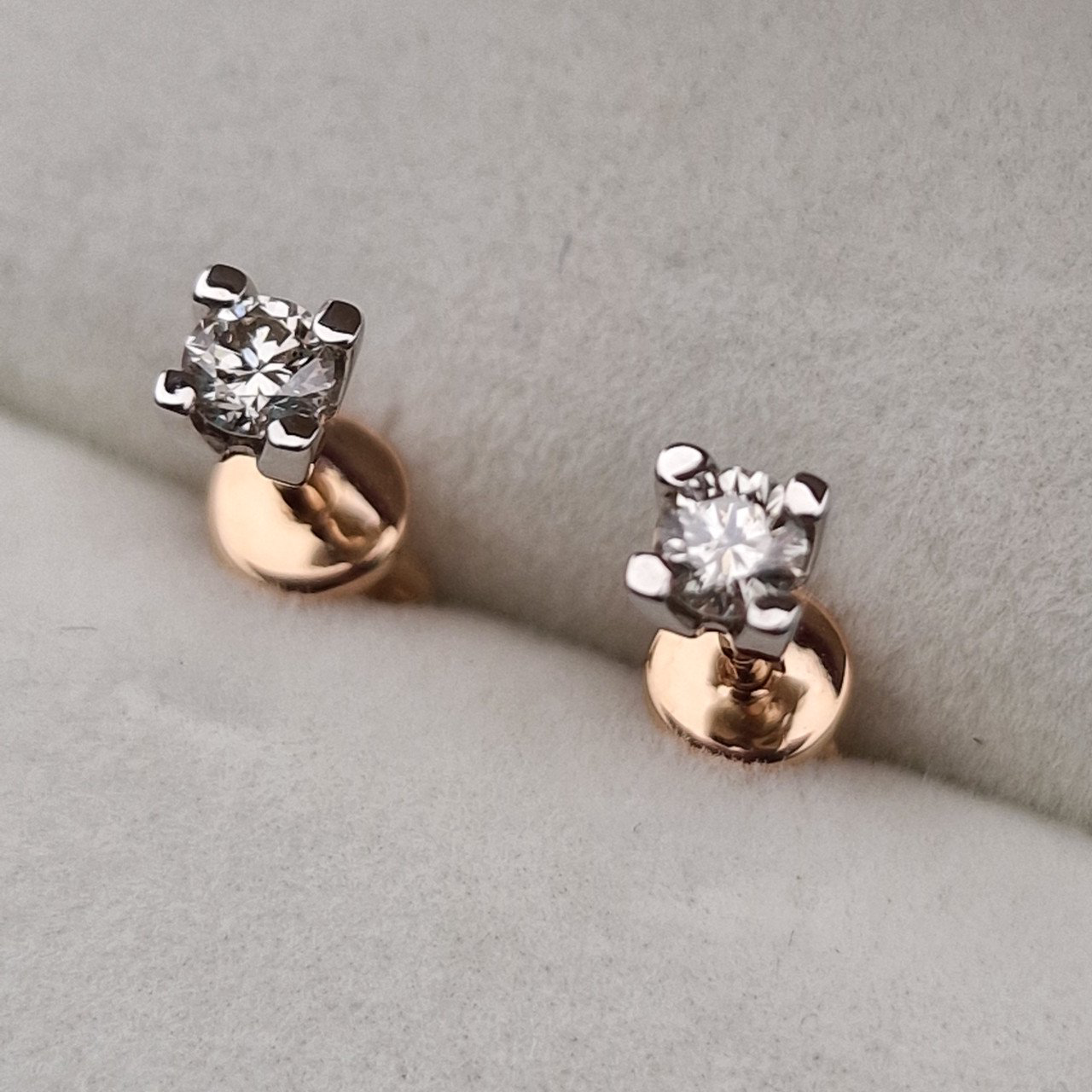 Серьги Deimantas 103670793 1,34гр 0,26ct. купить,NaN