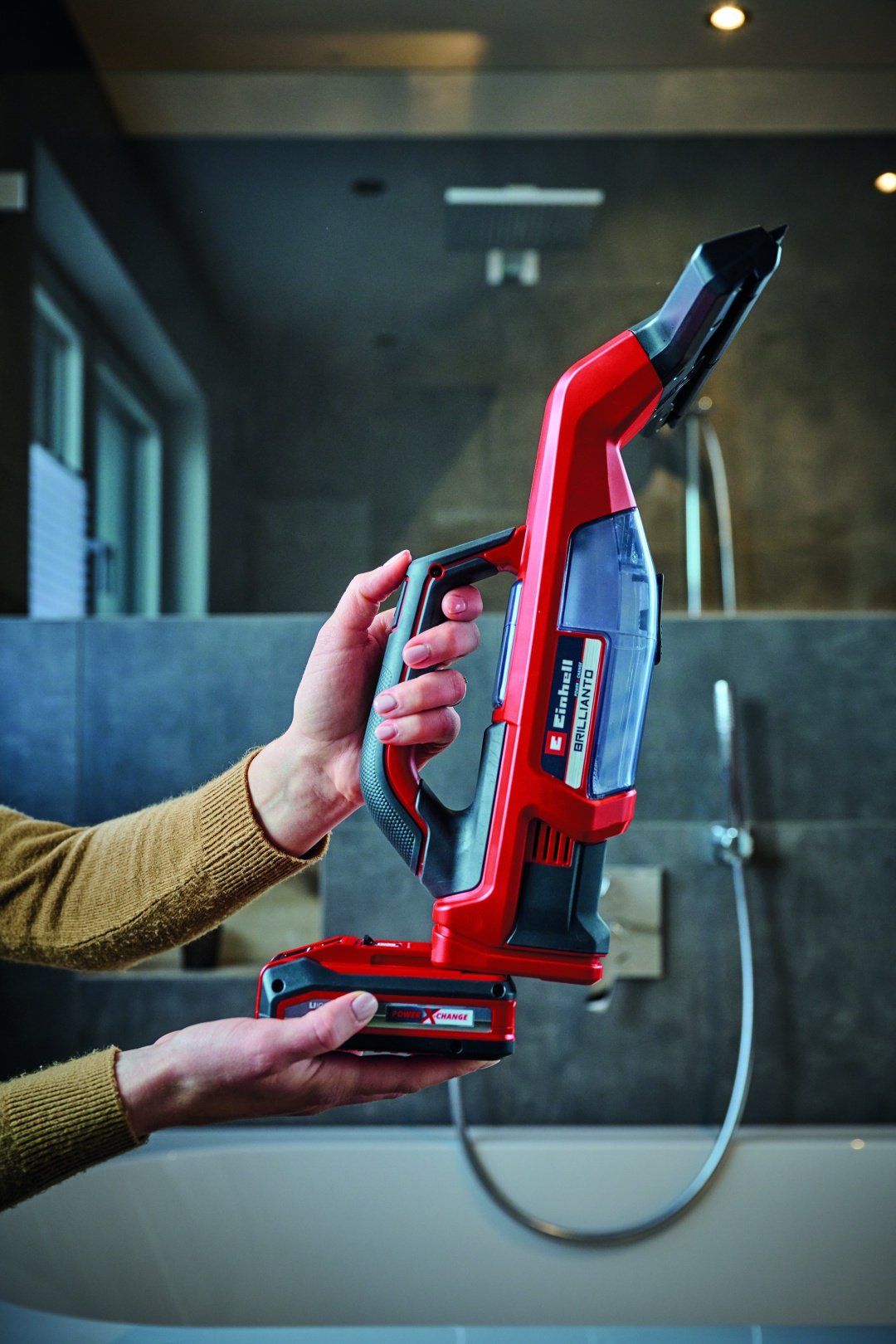 Стеклоочиститель Einhell BRILLIANTО черный, красный - ForteMarket Стеклоочиститель Einhell BRILLIANTО черный, красный купить,0