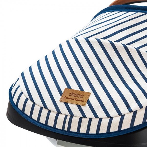 Коляска-автокресло SimpleParenting Doona Vacation Limited Edition