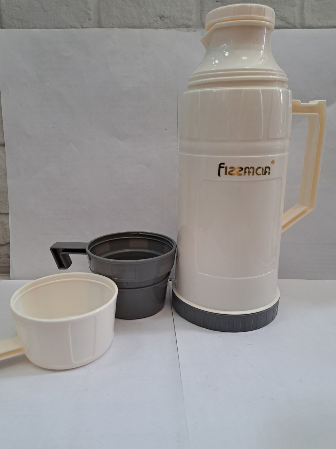 Классический термос Fizzmar F-21-1 1 л белый купить,NaN