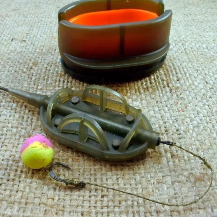 Orange Carp Roomy Flat Method_104104 открытая 50 г купить,NaN