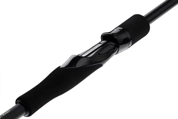 Удилище Favorite 1693.06.85 20-60G 2.57M купить,NaN