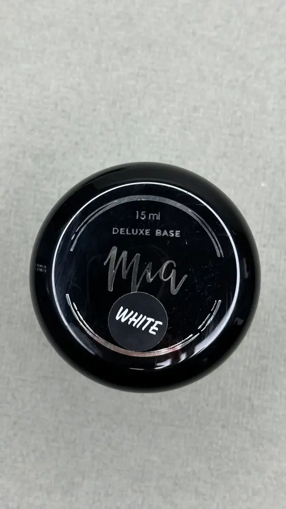 Mia базовое покрытие Deluxe White камуфлирующее 15 мл купить,NaN