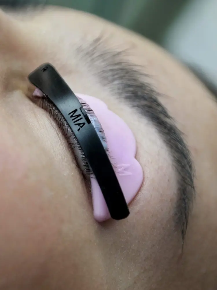 MIA PRO LASHES черные компенсаторы для ламинирования 2 шт купить,NaN