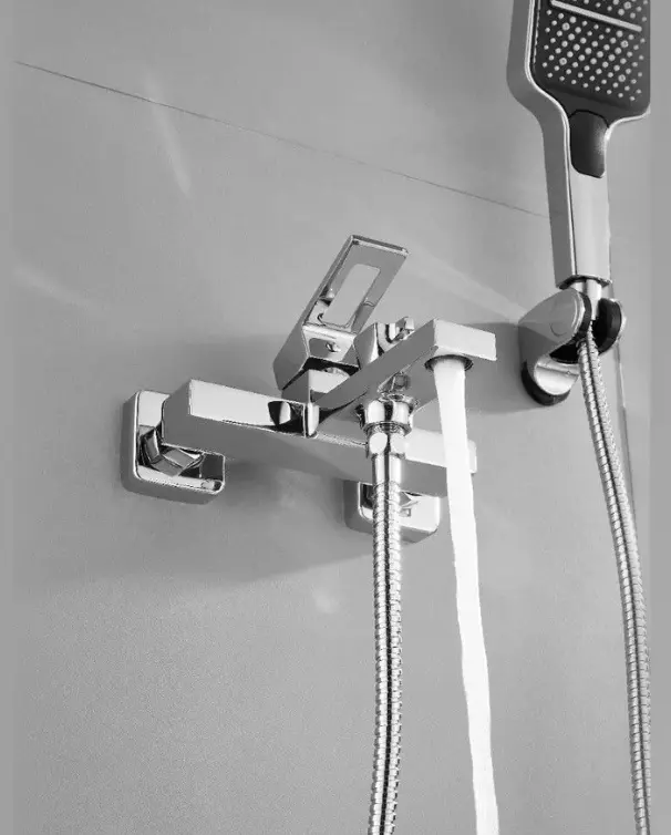 Смеситель для ванны Belz White House BELZ B60658, латунь, цвет хром купить,NaN