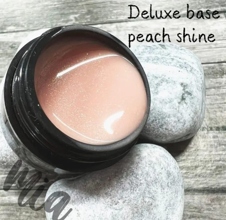 Mia базовое покрытие Delux Base Peach shine 50 мл купить,NaN