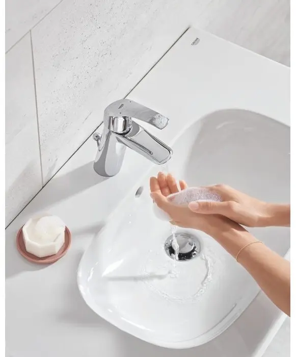 Смеситель для раковины (умывальника) Grohe EuroSmart New 23322001, однозахватный купить,NaN